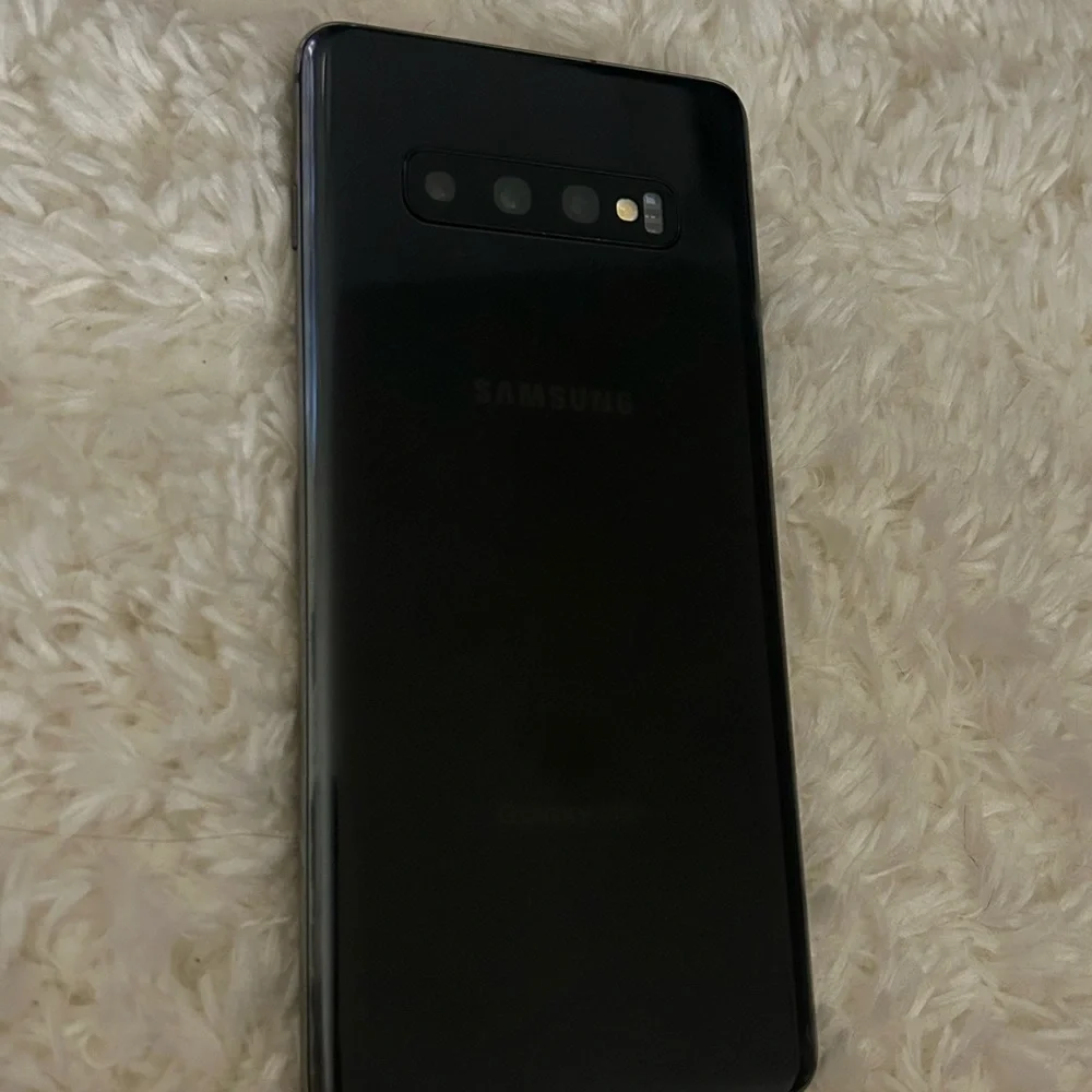 Samsung Galaxy S10+ Black